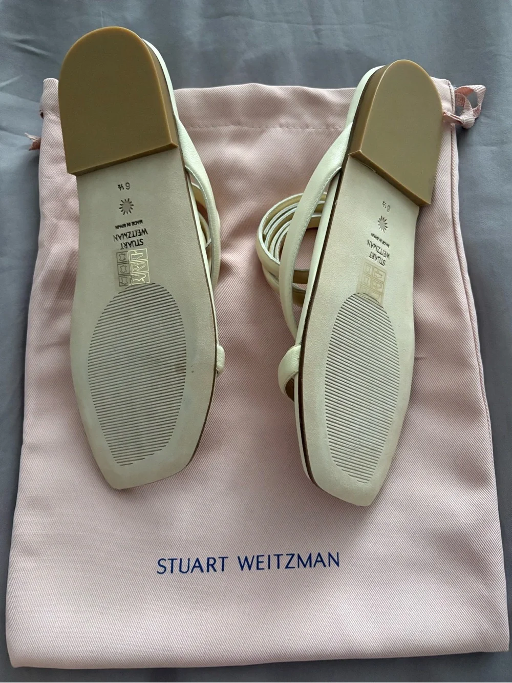 Stuart Weitzman BEATRIX FLAT WRAP SANDAL - Picture 2 of 2